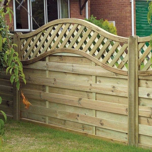 Wooden fence panel with a curved top and lattice design, featuring a natural wood finish, standing 1.05m tall, set against a green lawn and brick background.