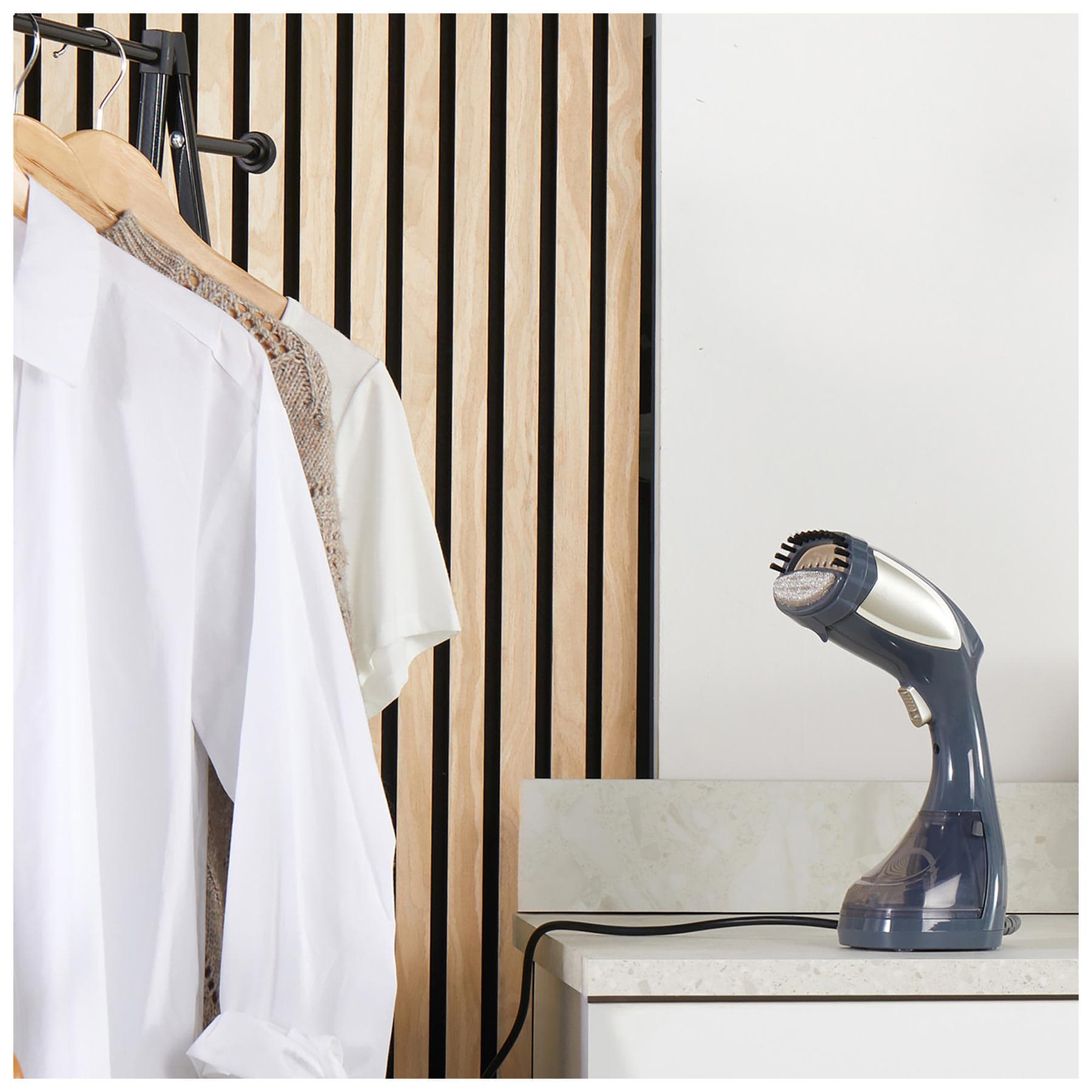 Beldray Titanium Handheld Garment Steamer - image 5