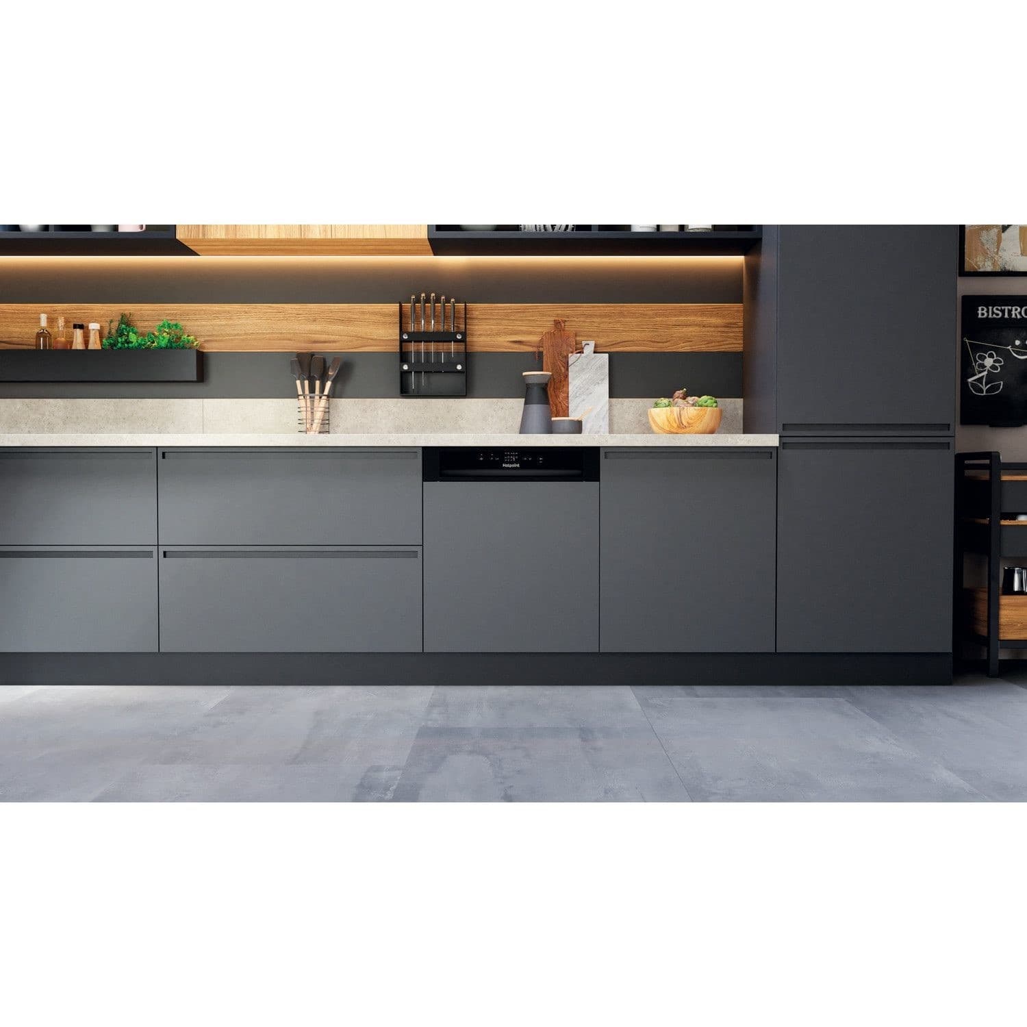 Hotpoint H3BL626B Black 60cm 14 Place Semi Integrated Dishwasher - image 4