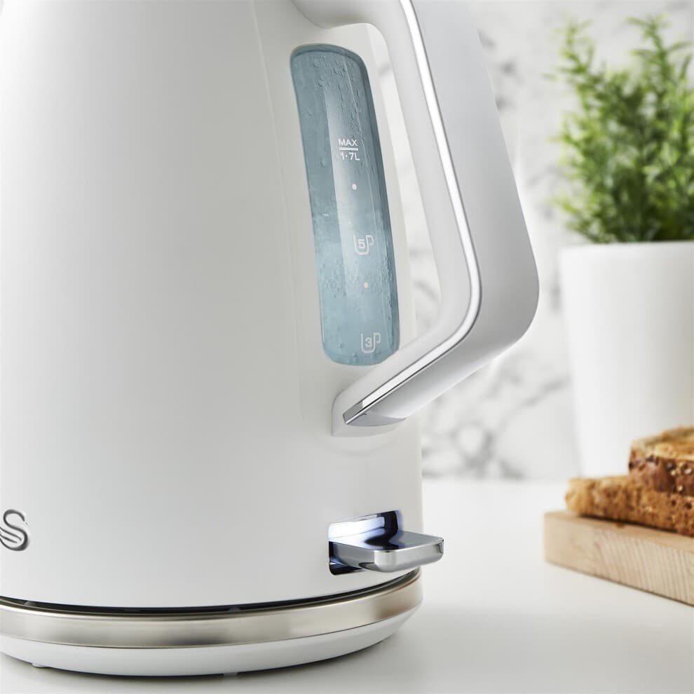 Swan Serenity EEJB271 White Matt Finish with Chrome Trim 4 Slice Toaster and Kettle Set 1.7L - image 3