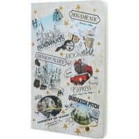 A5 grid cahier with Harry Potter-themed collage, featuring Hogwarts, Quidditch, and gold stars on a light background.