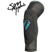 Black 7Protection Sam Hill Knee Pads with blue logo and ergonomic design for cycling protection.