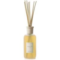 Culti Ode Rosae Stile floral diffuser, clear glass bottle with beige cap and reed sticks, 250 ml capacity.