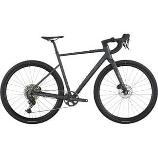 Scott Speedster Gravel 30 gravel bike in black, featuring a lightweight frame, disc brakes, and wide tires, designed for versatile off-road performance.