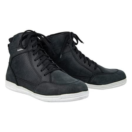 Black Oxford Kickback Air shoes in size 41 EU, featuring a high-top design, perforated panels for breathability, and a white rubber sole.