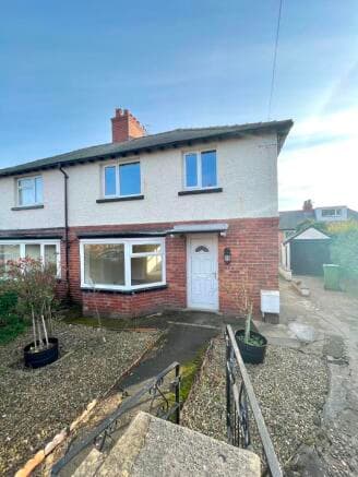 3 bed Semi-Detached to rent in scarborough