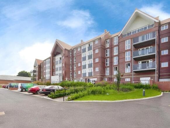 1 bed Apartment to rent in scarborough
