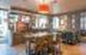 Accommodation at Premier Inn St. Albans City Centre in london luton airport