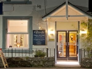 Glenisle Hotel
