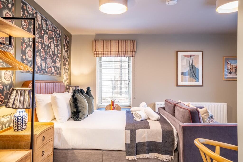 Studio flat for rent in Micklegate, York, North Yorkshire, YO1 - Detached House in york