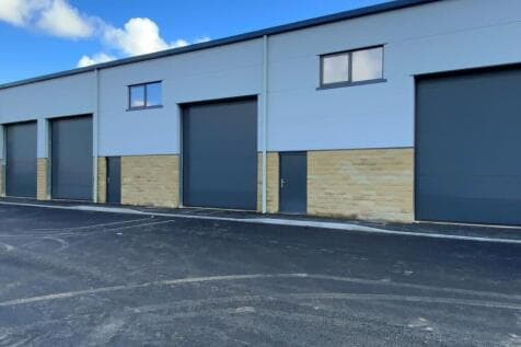 Light Industrial to rent in keighley