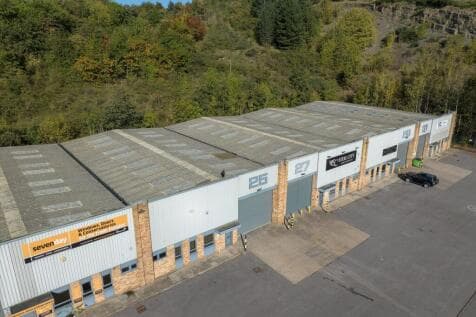 Distribution Warehouse to rent in sheffield