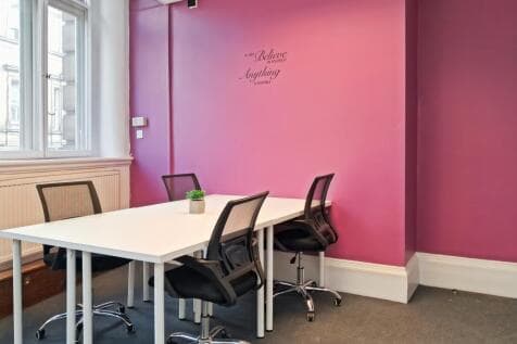 Office to rent in huddersfield