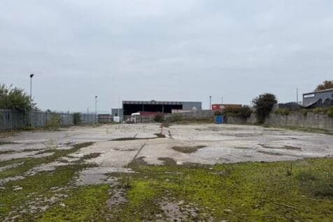 Land to rent in bradford