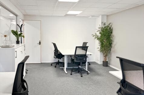 Office to rent in york