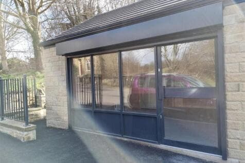 Commercial Property to rent in brighouse