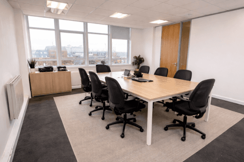 Serviced Office to rent in hull