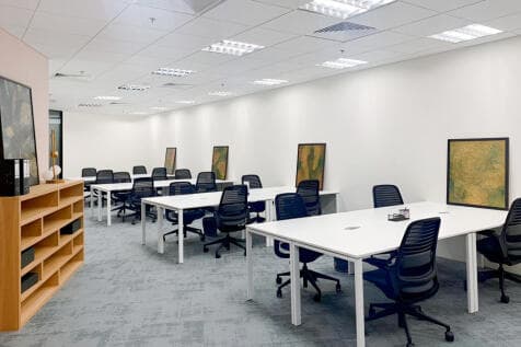 Office to rent in huddersfield