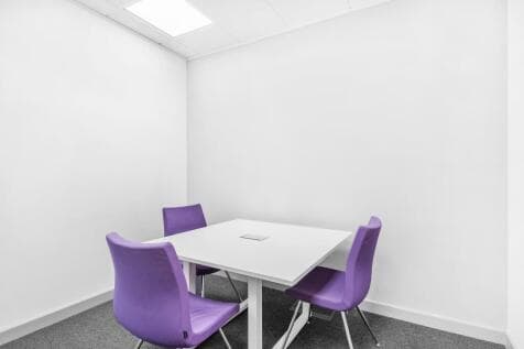 Office to rent in shipley