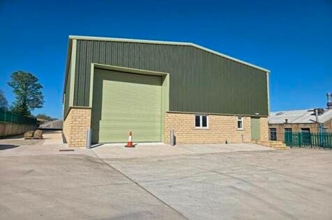 Light Industrial to rent in keighley