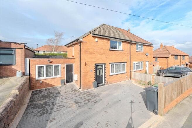 2 bed Semi-Detached for sale in pudsey