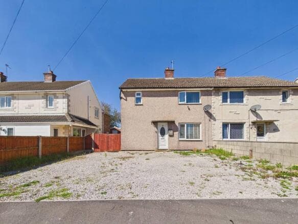 3 bed Semi-Detached for sale in pontefract