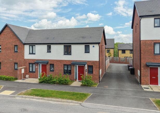 3 bed Terraced for sale