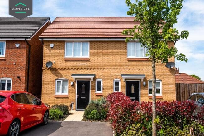 2 bed Terraced to rent