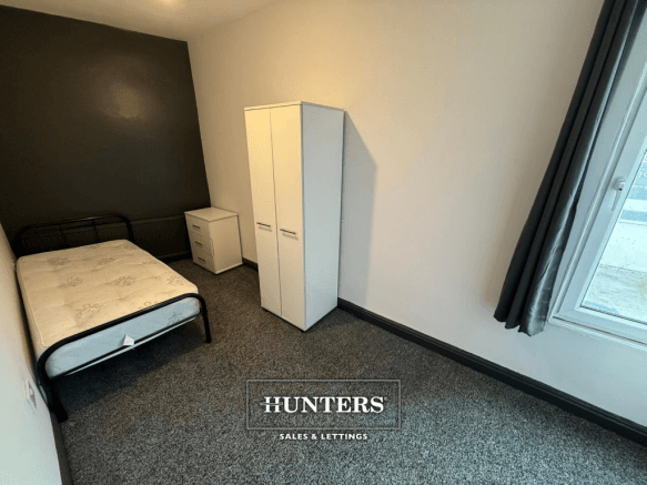 1 bed House Share to rent in castleford