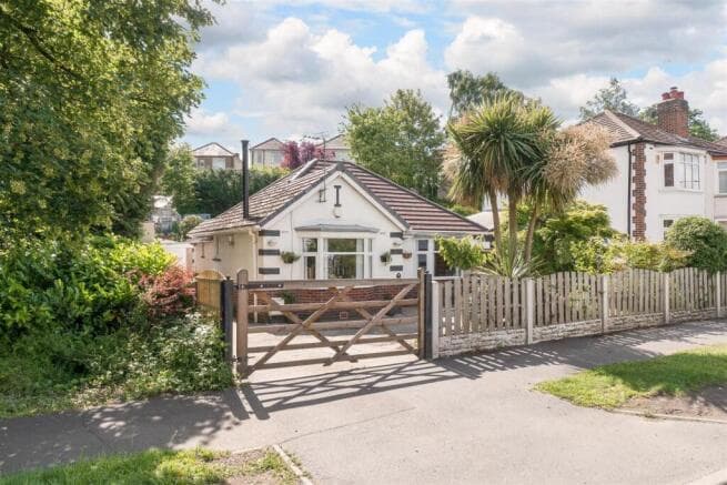 3 bed Bungalow for sale in sheffield