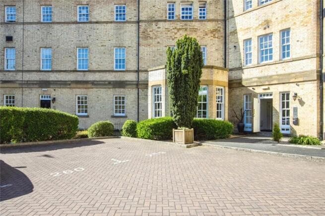 1 bed Flat for sale