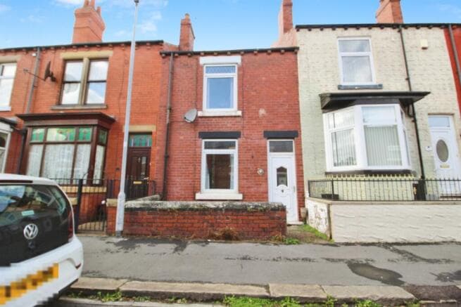 2 bed Terraced for sale in wakefield