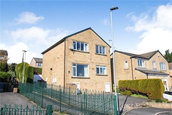 2 bed Apartment for sale in keighley