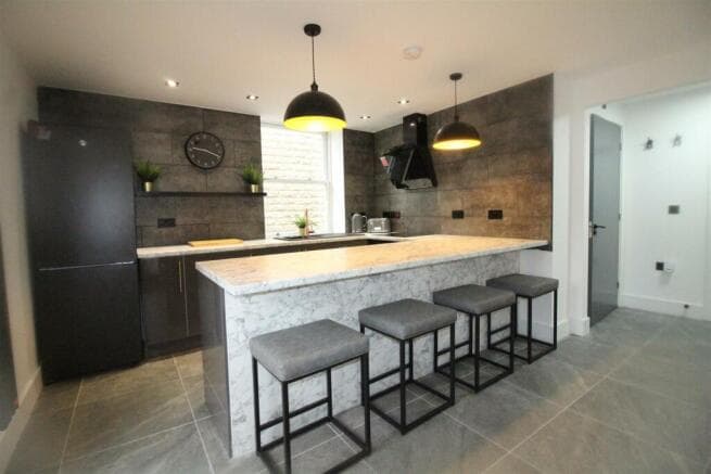 Studio for sale in dewsbury