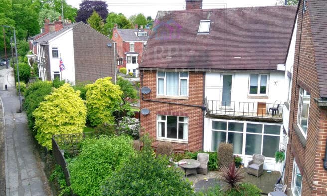 2 bed Flat for sale in pontefract