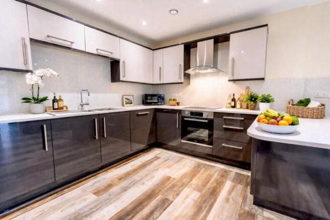 3 bed Apartment to rent