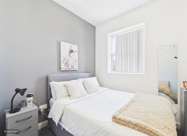1 bed Flat Share to rent
