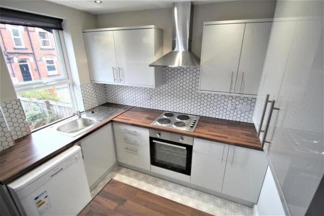 3 bed Terraced to rent in leeds