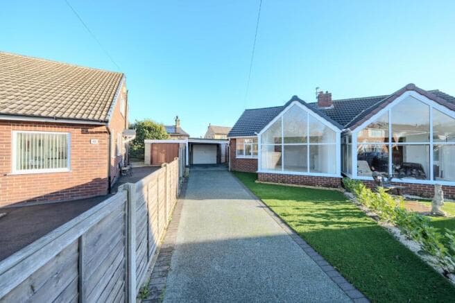 3 bed Bungalow for sale in pudsey