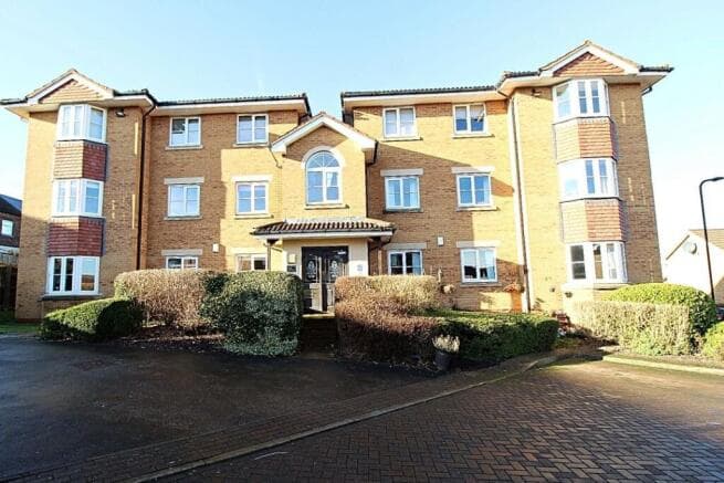 2 bed Flat for sale