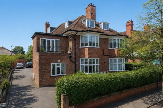 2 bed Flat to rent