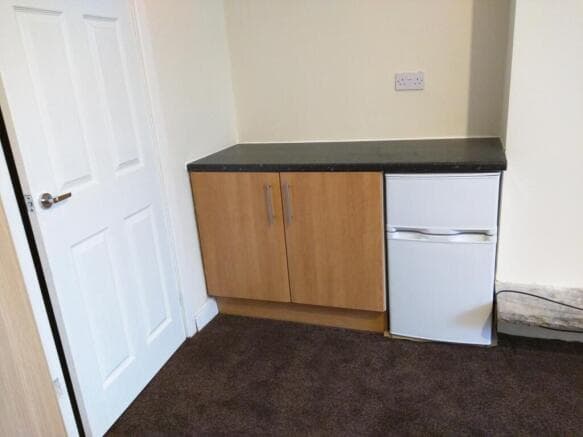 Studio to rent