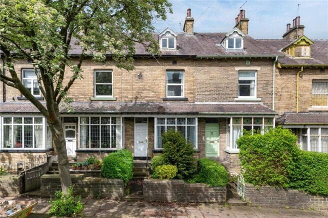 3 bed Terraced for sale