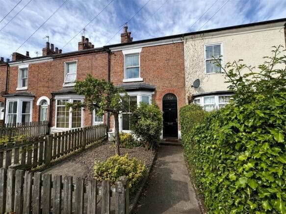 2 bed Terraced to rent in harrogate
