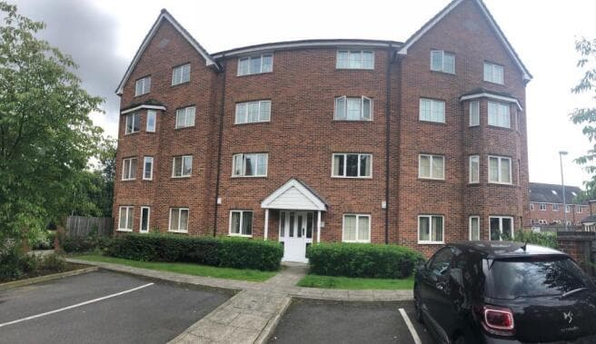 2 bed Apartment to rent in pontefract