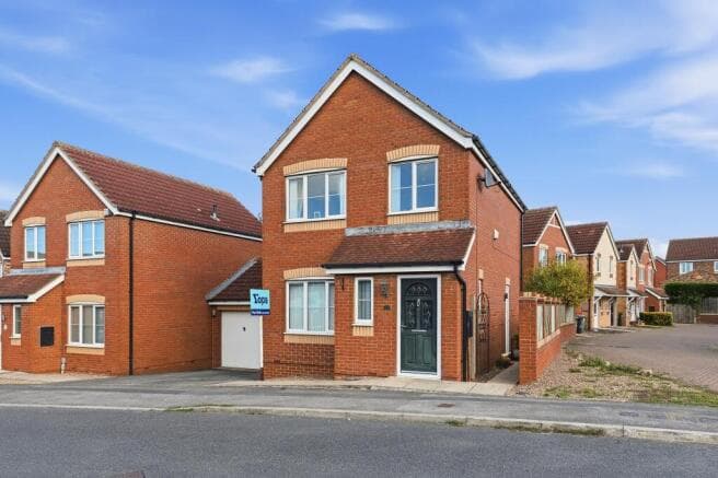 3 bed Detached for sale