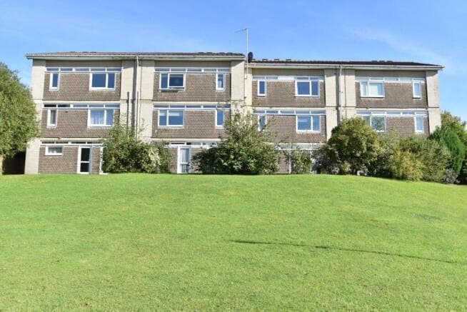 2 bed Flat to rent in harrogate