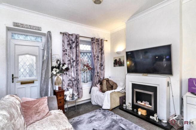 2 bed Terraced for sale