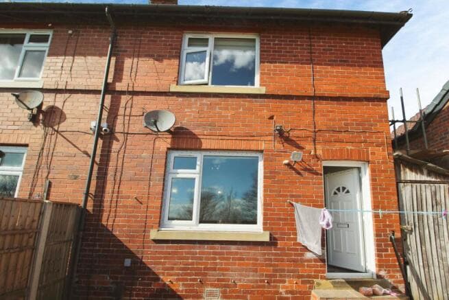 3 bed End of Terrace for sale in dewsbury