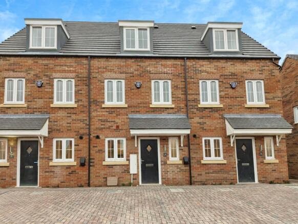3 bed Terraced for sale in beverley